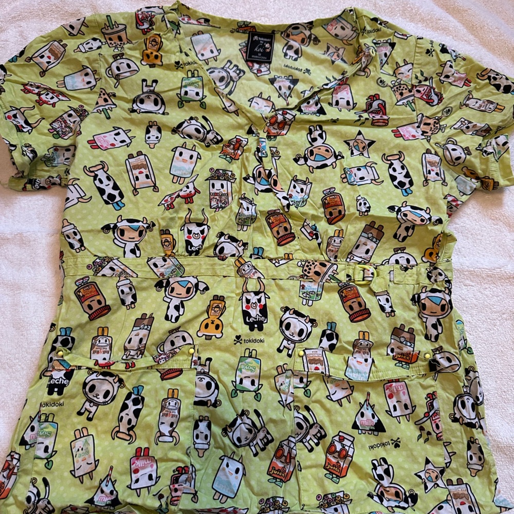 Tokidoki Scrub Top